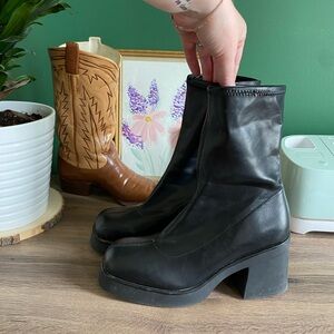 Platform boots!